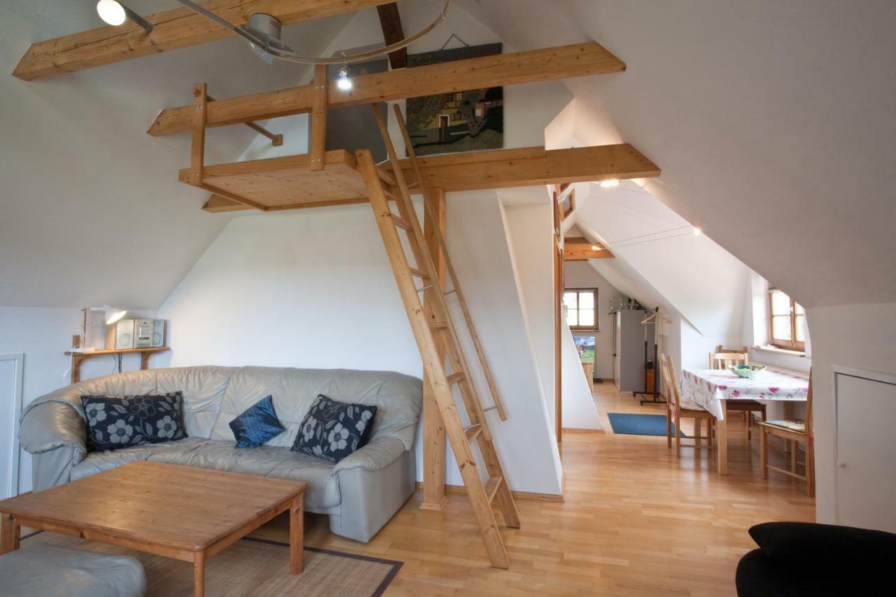 Ferienhaus Wetzel ไวเลอร์-ซิมเมอร์แบร์ก ภายนอก รูปภาพ