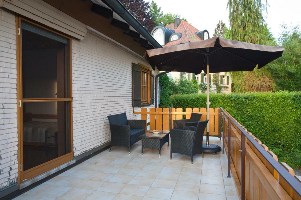 Ferienhaus Wetzel ไวเลอร์-ซิมเมอร์แบร์ก ภายนอก รูปภาพ
