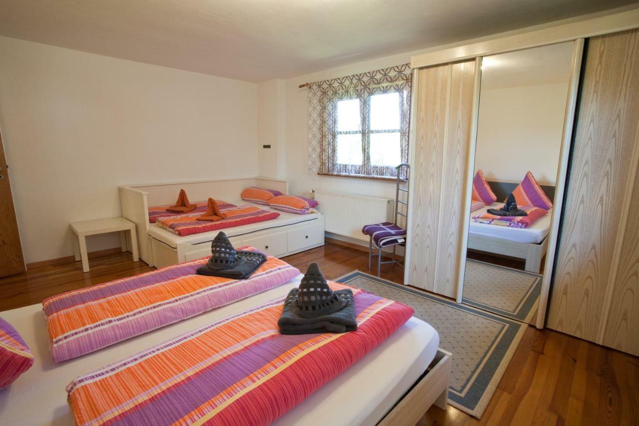 Ferienhaus Wetzel ไวเลอร์-ซิมเมอร์แบร์ก ภายนอก รูปภาพ