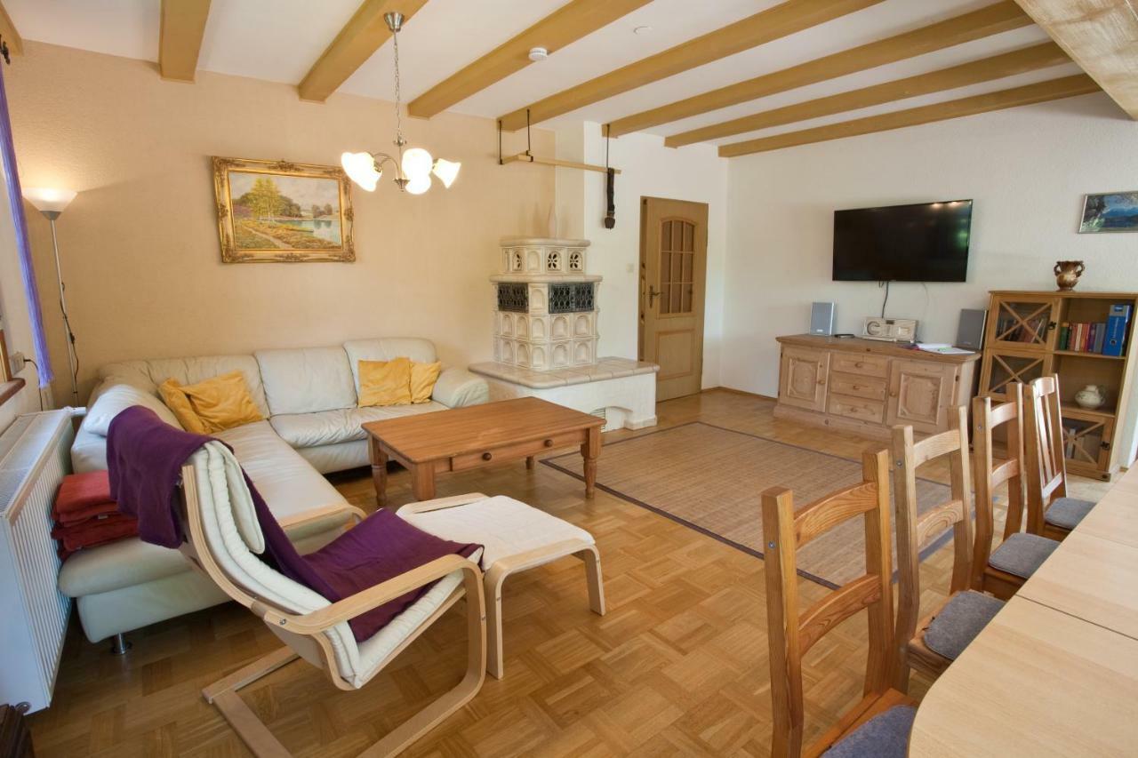 Ferienhaus Wetzel ไวเลอร์-ซิมเมอร์แบร์ก ภายนอก รูปภาพ