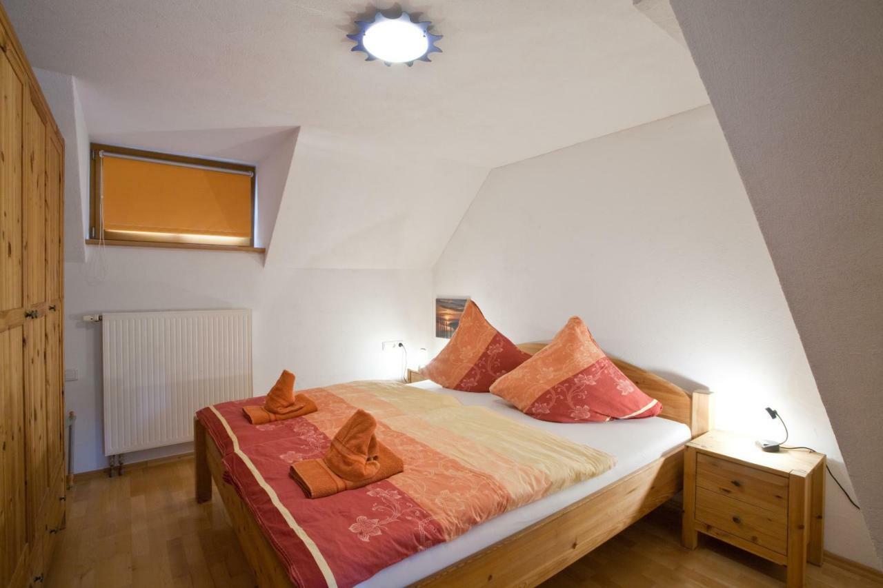 Ferienhaus Wetzel ไวเลอร์-ซิมเมอร์แบร์ก ภายนอก รูปภาพ